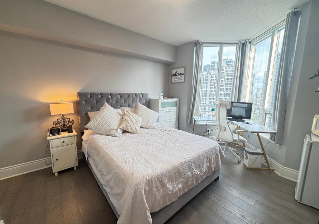 Willowdale House | Home stay - Upscale Private Room with top amenities and Scenic View