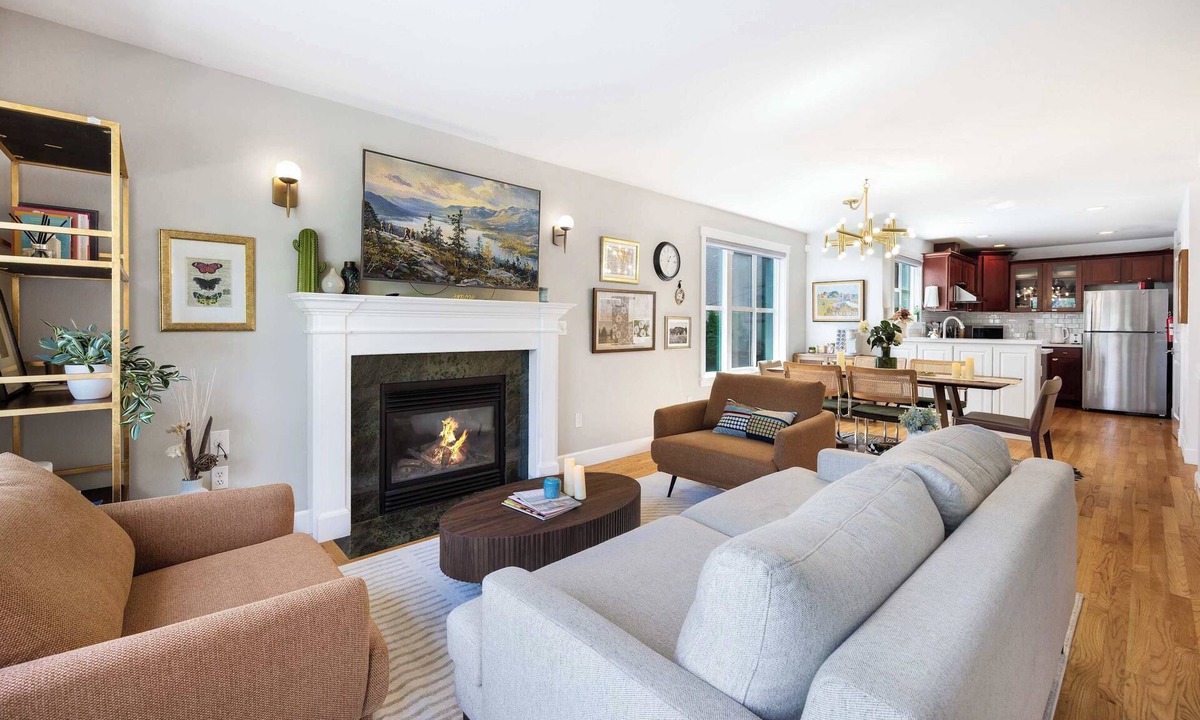 North Queen Anne House | Queen Anne 3BR, Walk to SPU & Fremont Market