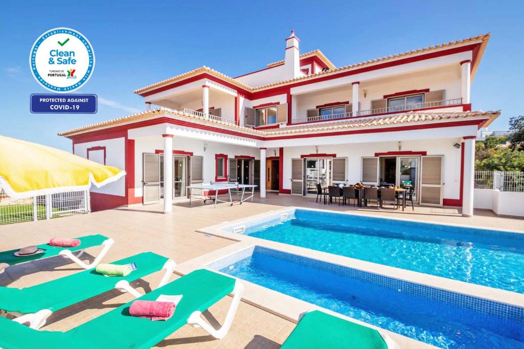 Guia Villa | Villa Paradise
