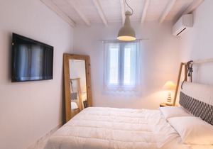 Imarkellis Boutique Villas in TINOS