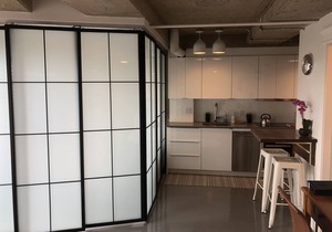 Luxury Downtown Vancouver Condo in Trendy Gastown, w/Private South-facing Deck in vancouver