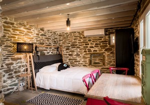 Stone House -Imarkellis Boutique Villas in Tinos