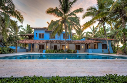 Punta Perula Villa | 2 Mile private beach- House right on the beach + Pool + Hot tub - Fully staffed