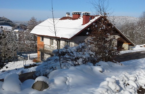 Le Tholy Cottage | Contemporary cottage with panoramic mountain views near Gérardmer