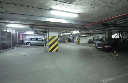 Terazije Apartment | Economy Studio in Strong Center of Belgrade with Private Garage