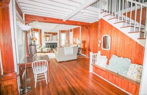 Melrose Park House | Historic Lake Front Home
