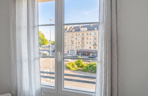 Vaugueux Apartment | Homerez - Apartment Caen historic centre