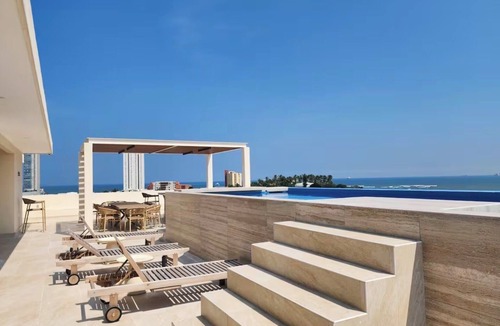 Boca del Rio Apartment | Ocean View/Swimming pool/Wifi