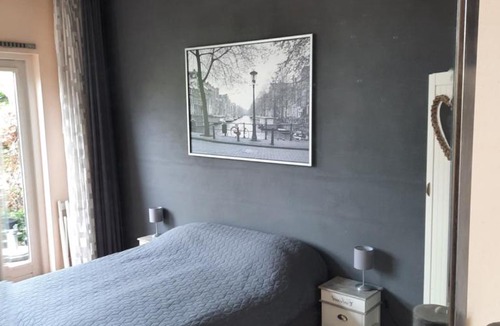 Nieuw-West Apartment | Quarenta Studio