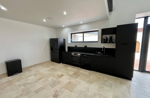Leglantiers House | Renovated barn loft for 15 people with reception room for 80 people and large SPA