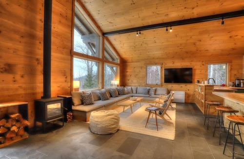 Rangeley House | Saddleback Chalet - Beautiful New Construction on Magalloway Loop