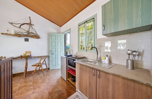 Ag. Georgios House | SEAFRONT Beautiful Studio "STEFAN"—for 2 or 3 people