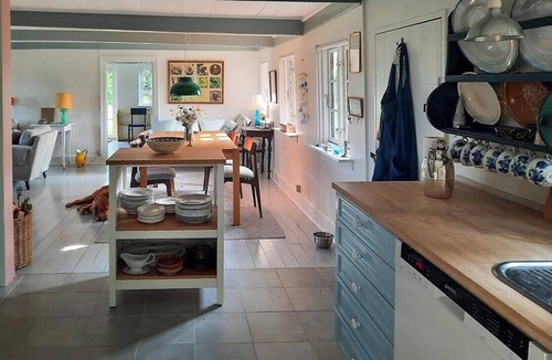 Humble House | Timber-framed idyll with views of the fields