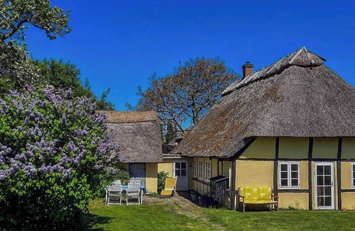 Humble House | Timber-framed idyll with views of the fields