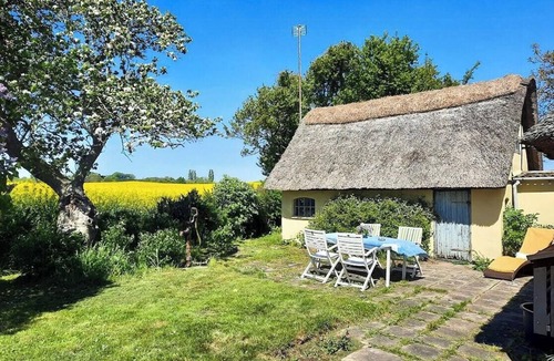 Humble House | Timber-framed idyll with views of the fields