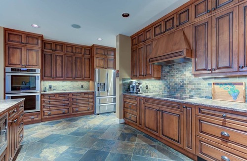 Southeast Kelowna House | Whispering Owl Acres
