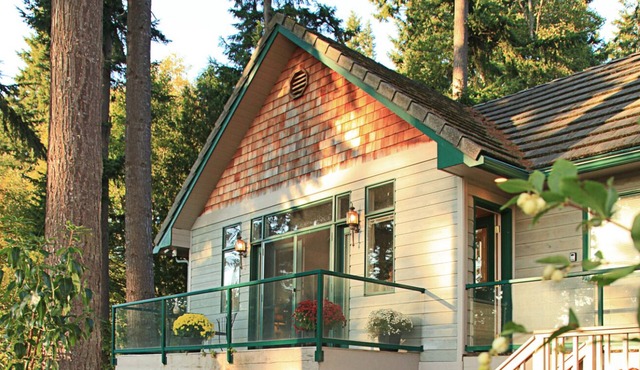 ღ*¨*✶.¸ Romantic /Jetted Tub /Deck /SLEEPS 5 *`*✶.¸.ღ in Clinton