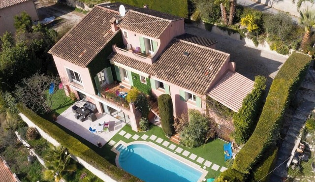 06C-Villa for 8 persons with pool near Nice in Tourrette-Levens