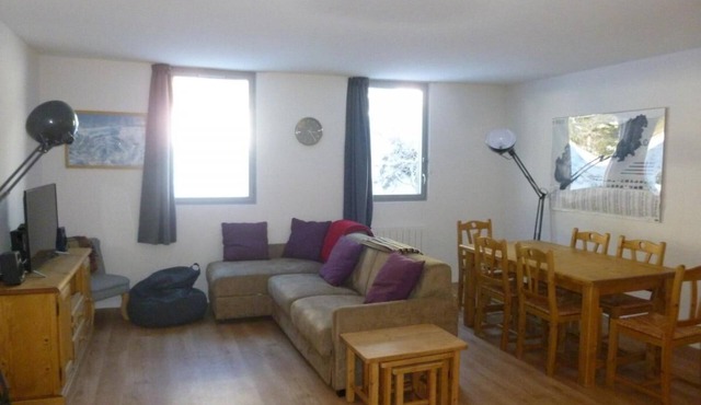 100m from shops, 3rd floor, view mountain, tv, 60m², Flaine in Flaine