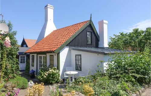 2 Bedroom Awesome Home In Svaneke in Svaneke