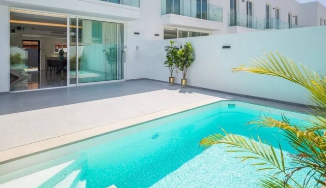 Alma Nomada Luxury Villa & Private Pool & BBQ & Solarium in Corralejo