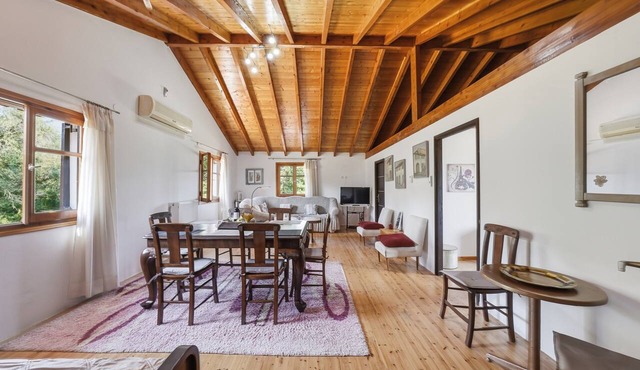 Apartment 'Casa Nova Olive Grove' with Sea View, Wi-Fi and Air Conditioning in Lefkimmi