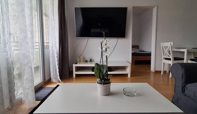 Apartment Good And Night in Neuss