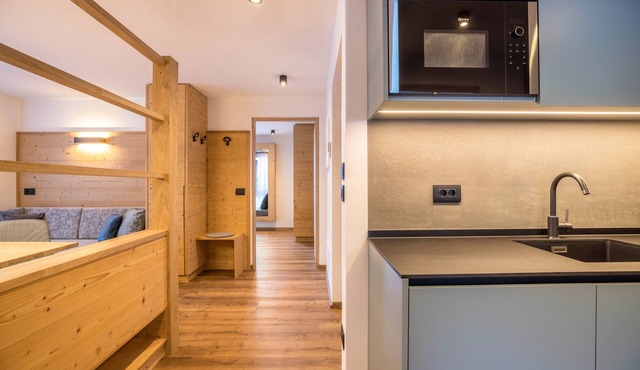 "Apartments Armeri Blue Dolomites" with Mountain View, Balcony & Wi-Fi in St.Vigil