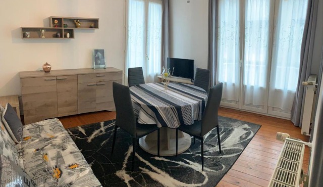 APPARTEMENT T2 LE TREPORT - EN FACE DE LA MER in Le Tréport