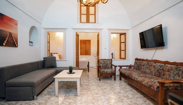 Aura Santorini – The Retreat by ΜΡS in SANTORINI