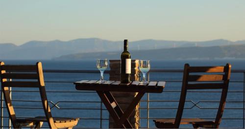 Azure Mare Sea View Garden Home Limni in Limni