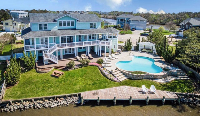 Bayside Retreat | 1820 ft from the Beach | Private Pool in Virginia Beach