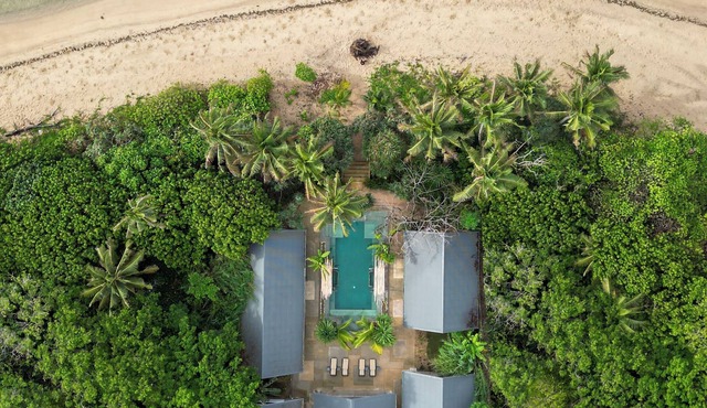 Beach Villa Fiji comes with an optional chef service, which is very economical. in Korolevu