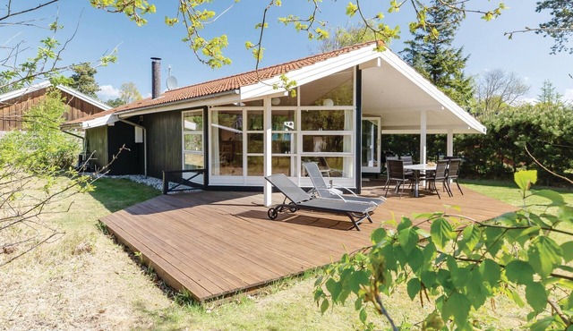 Beautiful home in Gørlev with kitchen in Gørlev