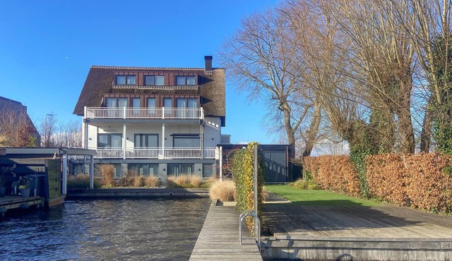 Beautiful home in Loosdrecht with WiFi in Loosdrecht