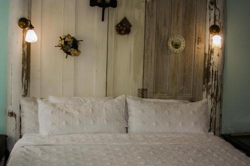 Bed & Breakfast private room and bath in Edwardsburg
