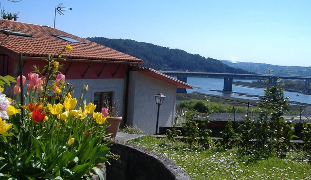 Chalet Independiente EN Miño Vistas AL Mar, Cerca DE LA Playa Y Camino Inglés in Paderne