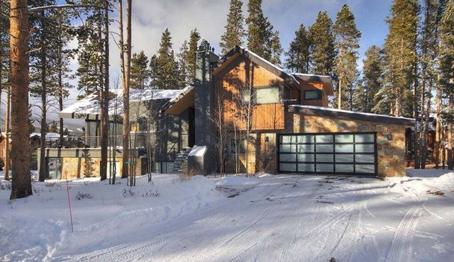 Cloud Cabin: Warrior's Mark Home, Hot Tub & Steam Shower, Resort Views. in Breckenridge