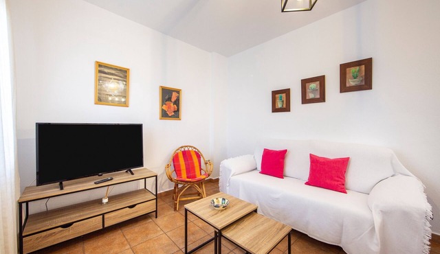 Country House 'Tierra' with Private Terrace, Wi-Fi and Air Conditioning in El Pozo de los Frailes