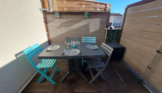 Cozy 2-Room Apartment with A/C, Terrace, Parking for 4 Guests - Marseillan in Marseillan-Plage