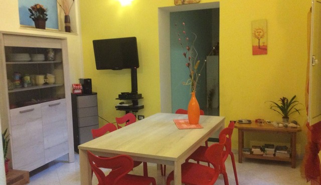 Cozy, bright, spacious apartment in the heart of Cagliari in Cagliari