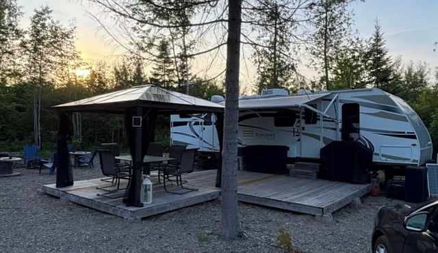 Cozy Camper setup, off grid in Dunlop
