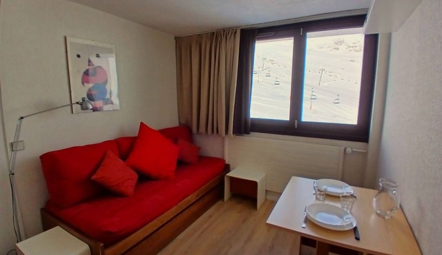 Cozy studio for 2 in Tignes, pets allowed, at the foot of slopes in Tignes