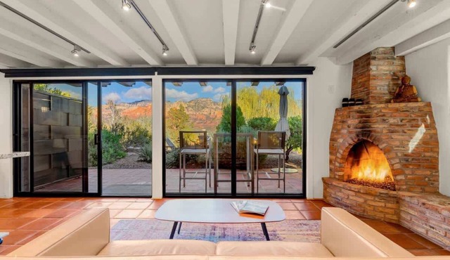 Eagle Dancer Garden Studio | Spa, Trails, Stars in Sedona