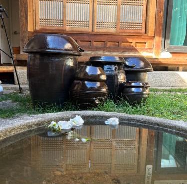 Eugene Hanok Stay in Seoul