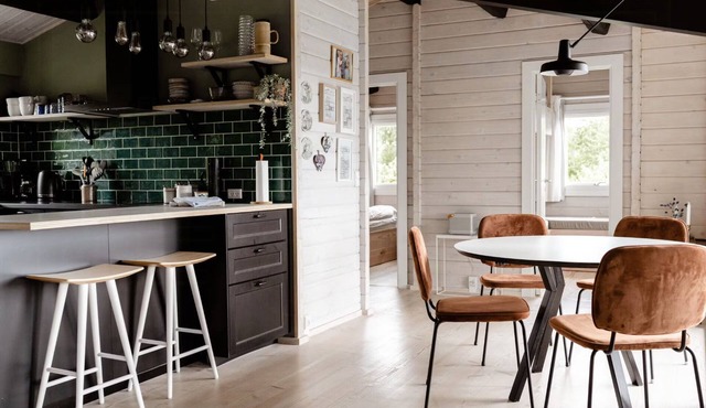Family friendly summer house with ocean view on large undisturbed property in Rønde