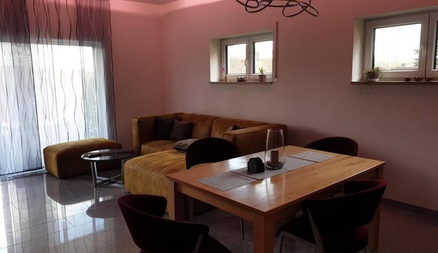 Ferienwohnung mit 2 Schlafzimmer und Terrasse in Beilngries