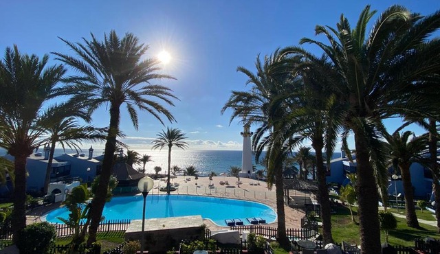 First Beachline Maritime Deluxe with Panorama-balcony in Sun Club in San Bartolomé