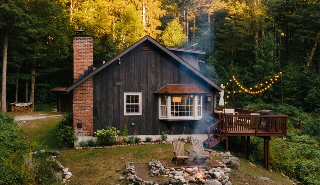 Forest Mountain Ski Retreat. 20 min to Killington/14 to Pico. in Mendon
