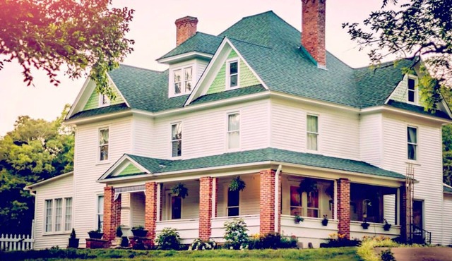 Historic Grain Cottage on Highland Cow Farm in Rutherfordton